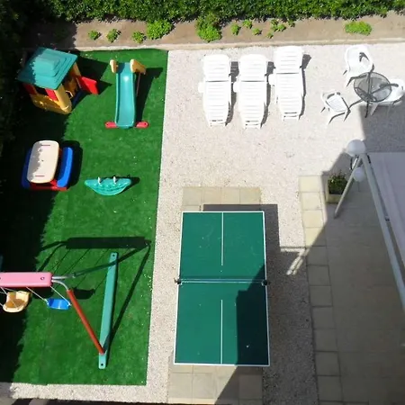 Otel Hamburg 2*