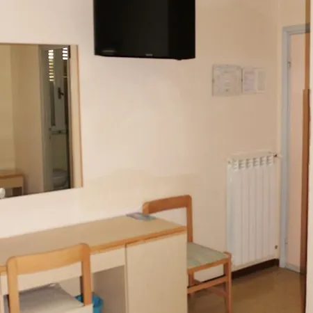 Otel Hamburg 2*